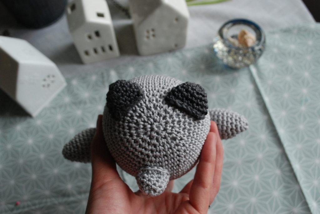 Pattes et queue bébé pingouin au crochet