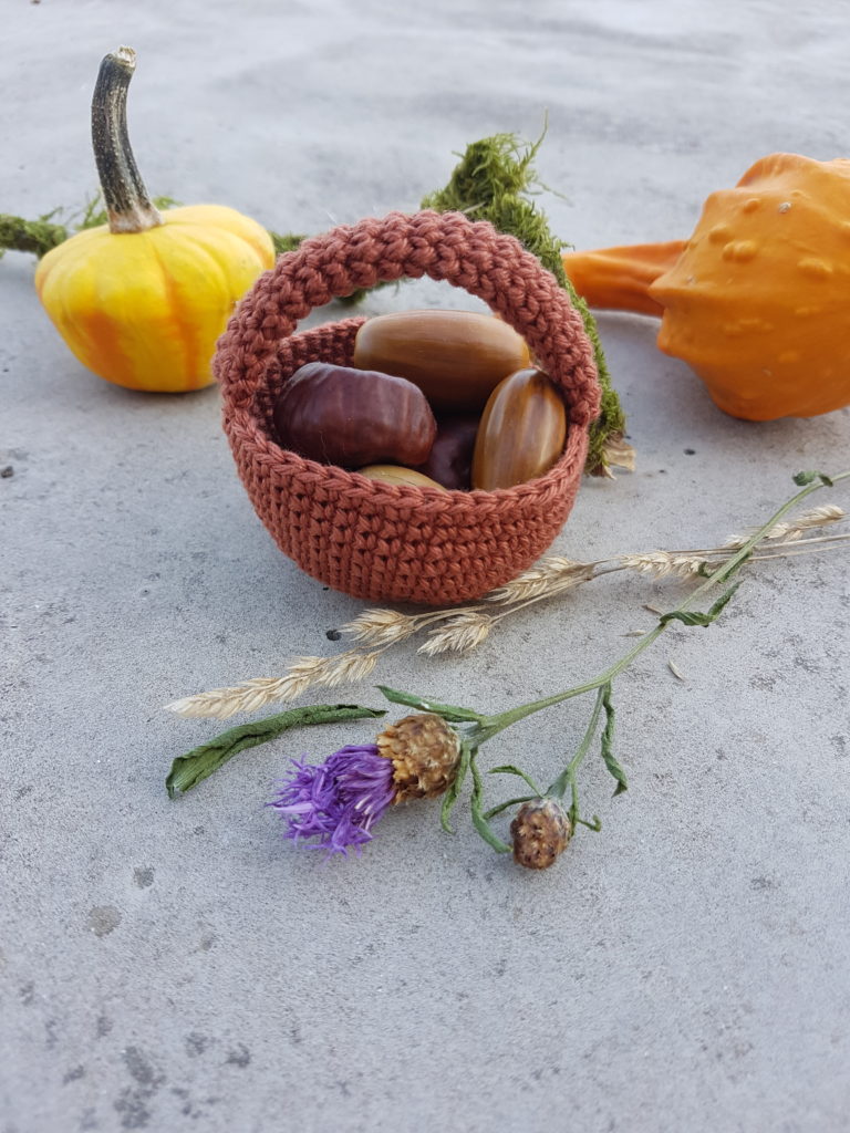 Amigurumi basket free tutorial