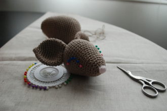 Souris amigurumi crochet